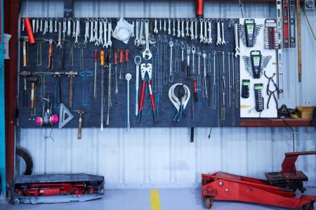 Artisan multi-m&eacute;tier &agrave; Nice : un seul interlocuteur pour tous vos travaux